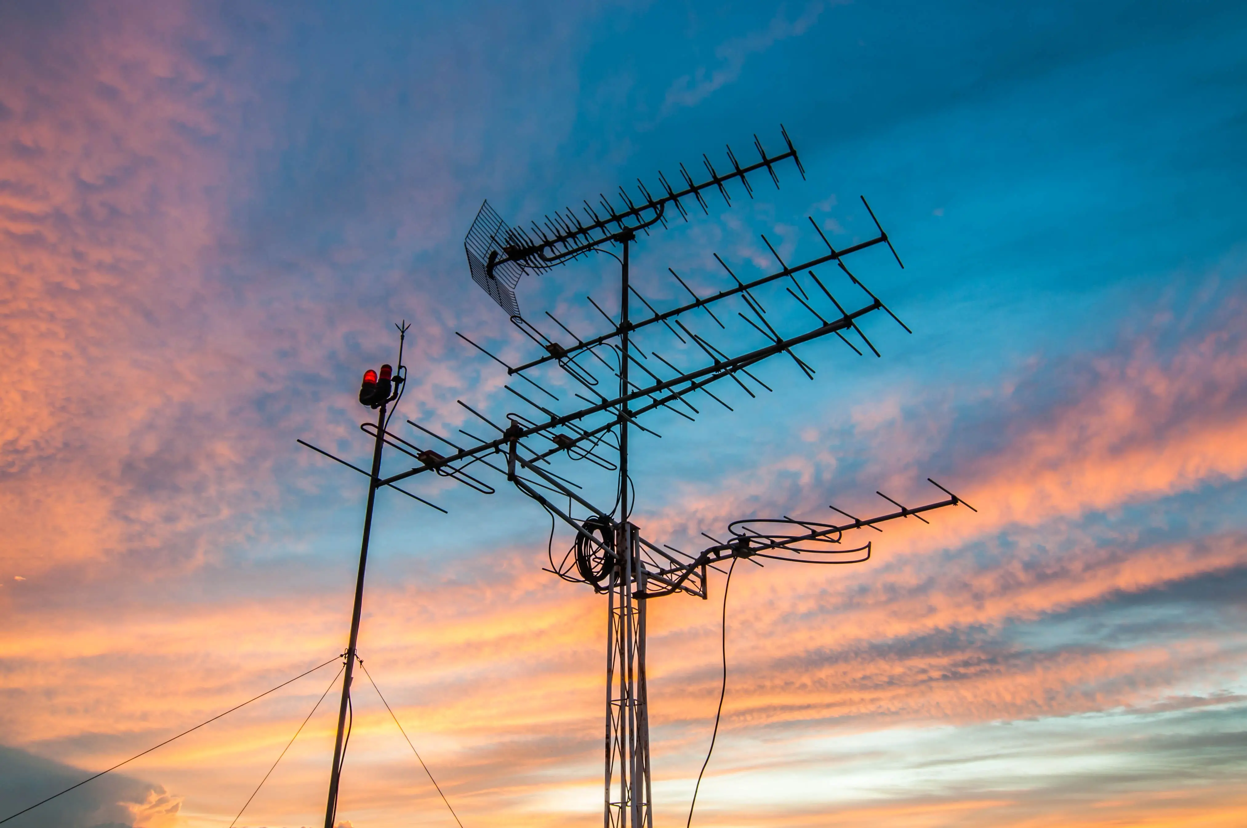 How to Choose Your SDR Antenna?